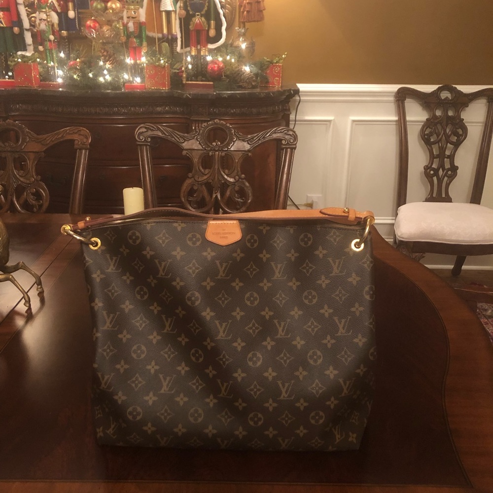 Louis Vuitton Graceful MM handbag